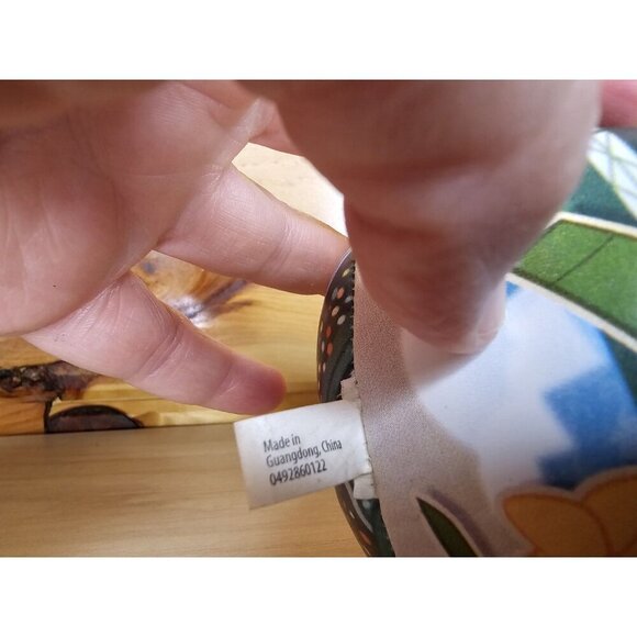 Jellystone Park Squishy Ball 4in Yogi,Boo-Boo,Cindy,Ranger Smith - Picture 8 of 9